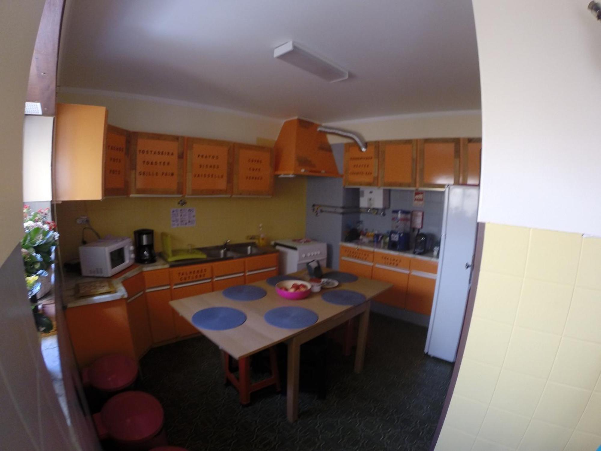 Swordfish Eco-House Peniche Bed & Breakfast Room photo