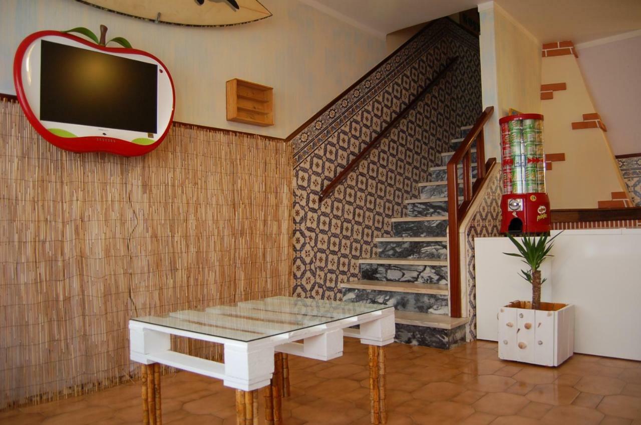 Swordfish Eco-House Peniche Bed & Breakfast Exterior photo